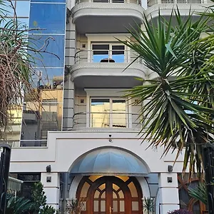 b-boutique.hotels-in-tirana.com/